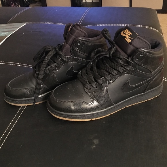 Air Jordan 1 - Picture 2 of 4