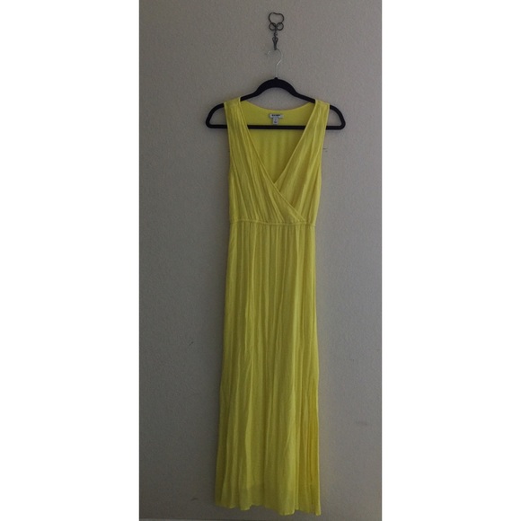 Yellow Old Navy Maxi Dress