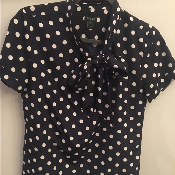 Too Cute JCrew polka dot blouse sz 2!!