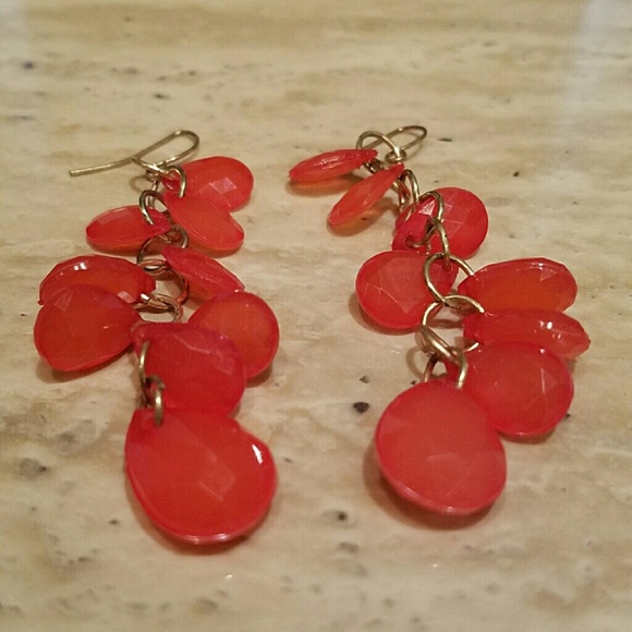 Beaded dangle earrings worn once