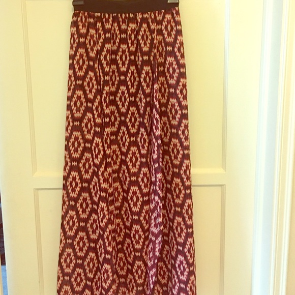 Boho print sheer maxi skirt ✨