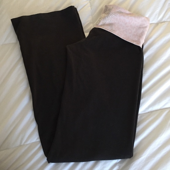 Victoria's Secret Pink black yoga pants