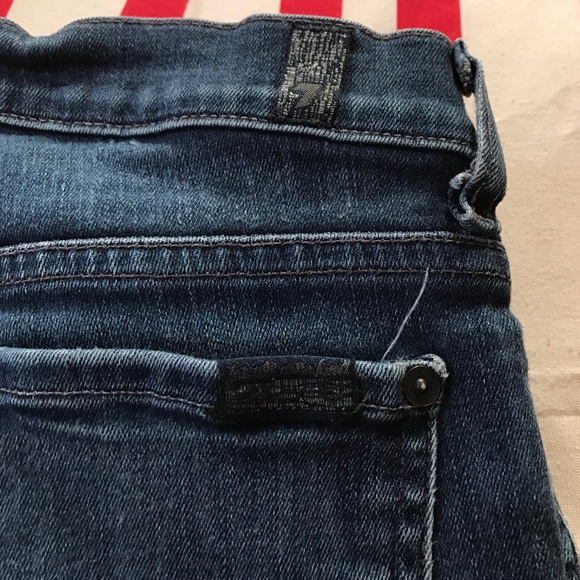 7 For All Mankind Jeans size 27 - Picture 2 of 4