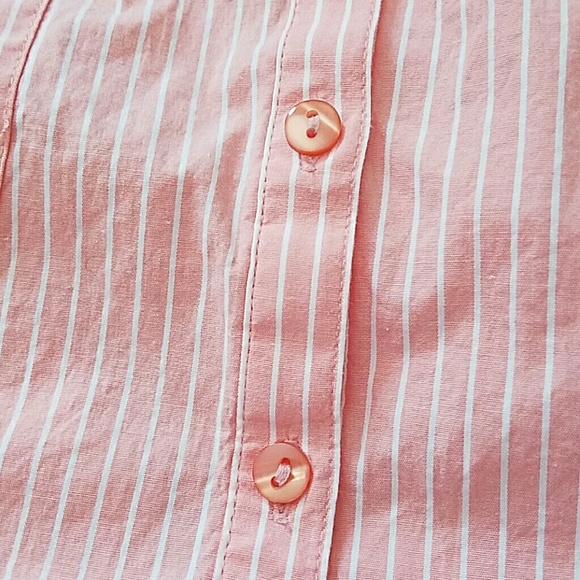 ST. JOHN'S BAY TOP - Picture 4 of 4