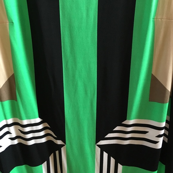 Geometric, Color Block Dress - Picture 2 of 4