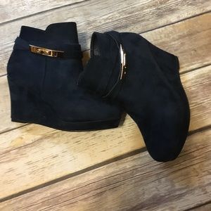 Navy blue ankle boots