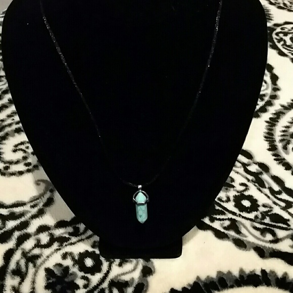 💙Genuine💙 Turquoise Necklace - Picture 3 of 5