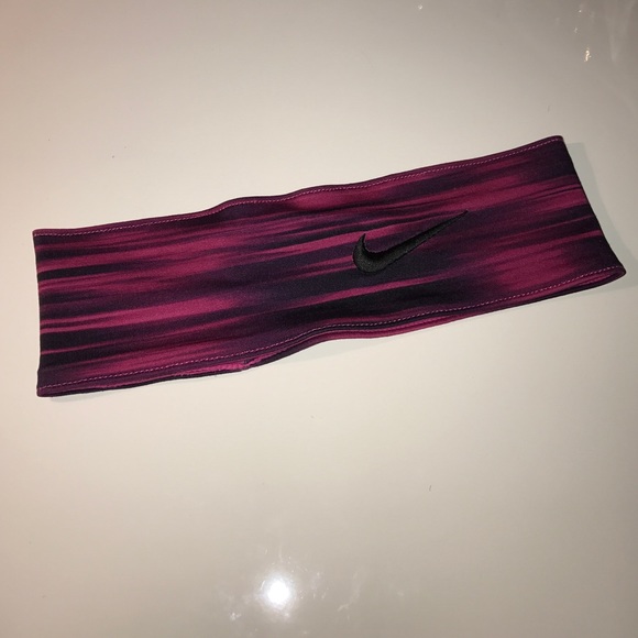 Nike Accessories - Nike Headband