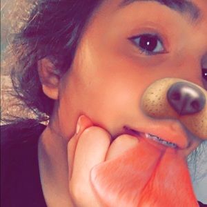 Meet your Posher, Sophia