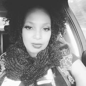 Meet your Posher, Nakia