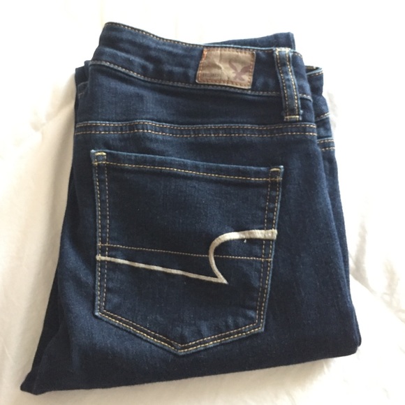 American Eagle dark wash jeans
