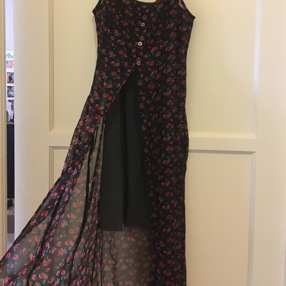 🌹 Sheer maxi open front dress 🌹