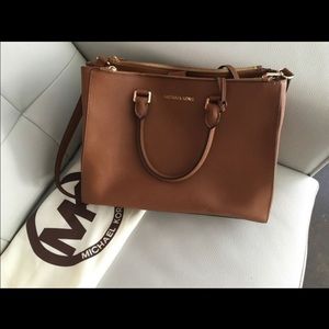 Michael Kors Jet Set Travel Satchel