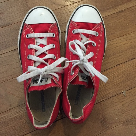 Red converse