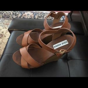 Women wedges