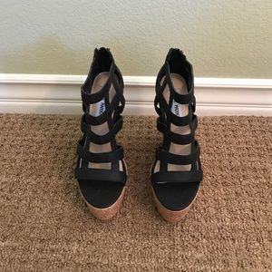 NWOT Steve Madden Brettt wedge