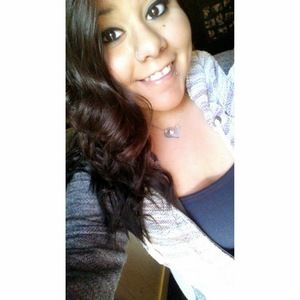 Meet your Posher, Valeria