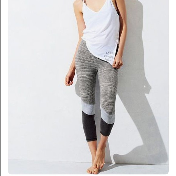 Victoria secret Capri leggings