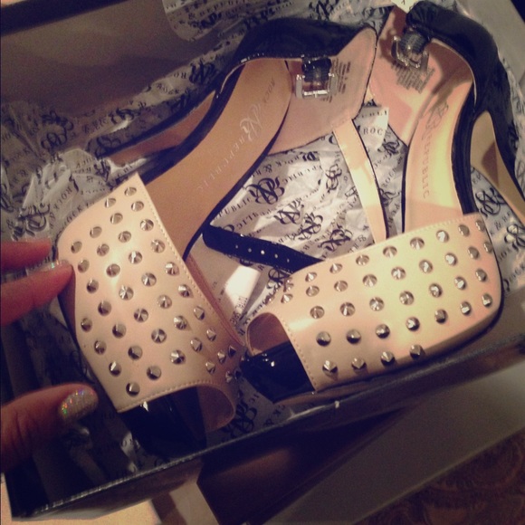 Rock & republic high heels 👠