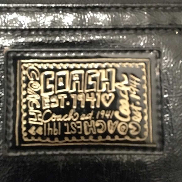 Coach Poppy wristlet wallet