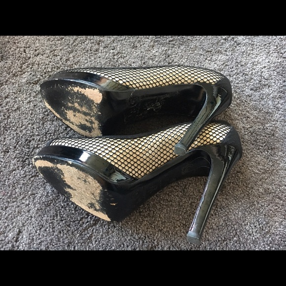 D&G dolce and gabbana black & tan platform heels - Picture 4 of 4