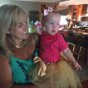 Meet your Posher, Sandi