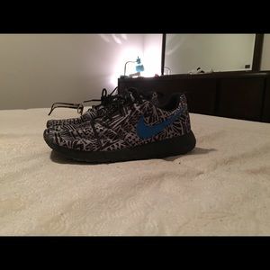 Sneakers, Nike, almost never used