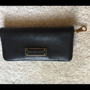 Marc Jacobs wallet