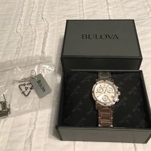 Like new Bulova diamond watch