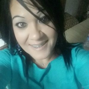 Meet your Posher, Scarlet