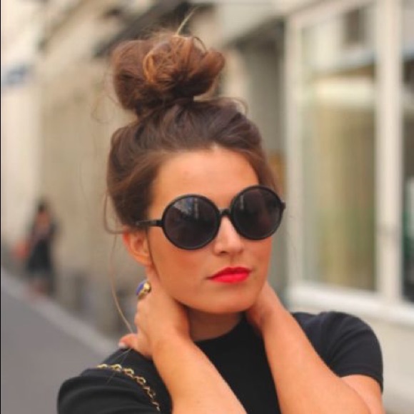 Meet your Posher, Allison - Picture 1 of 1