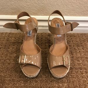 Steve Madden Wagger wedge sandal