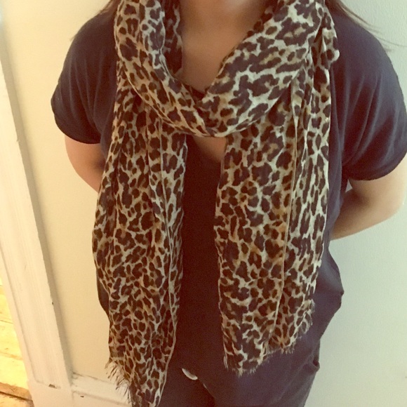 Cheetah Scarf