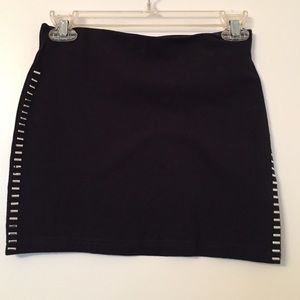 H&M shirt with details on the sides.