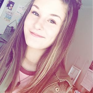 Meet your Posher, Ashlyn