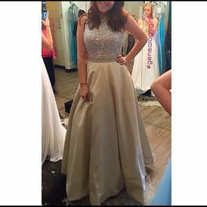 Prom dress