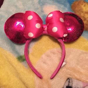 Pink Minnie ears