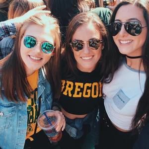 Meet your Posher, Allyssa