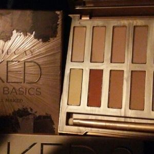 Naked Basics Ultimate Basics Palette