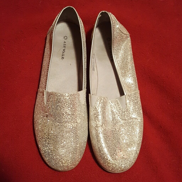 Airwalk Sparkle Flats