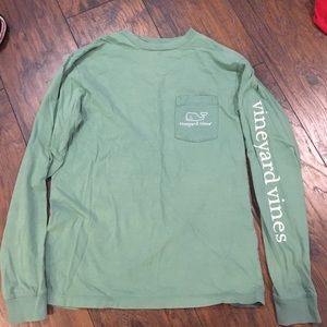 Vineyard Vines long sleeve tshirt