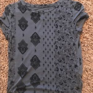 American Eagle shirt