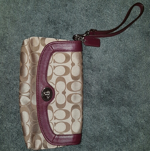 Large Coach Wristlet