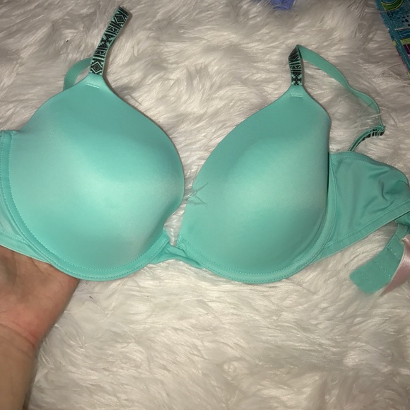 PINK BRA 36D