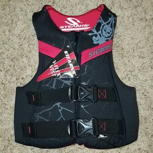 Nwt youth Stearns water sports life vest