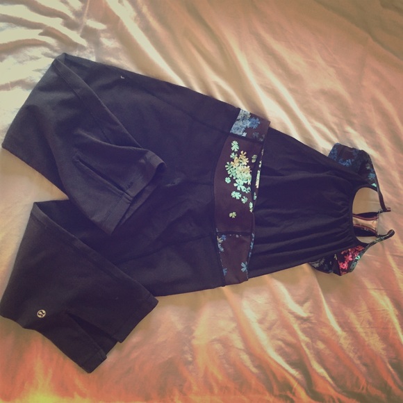 Lululemon Tank and Matching Crop Leggings