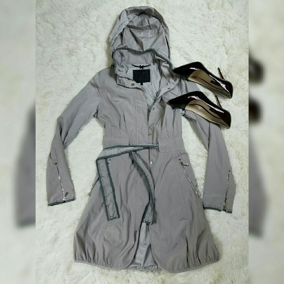 Dawn Levy raincoat