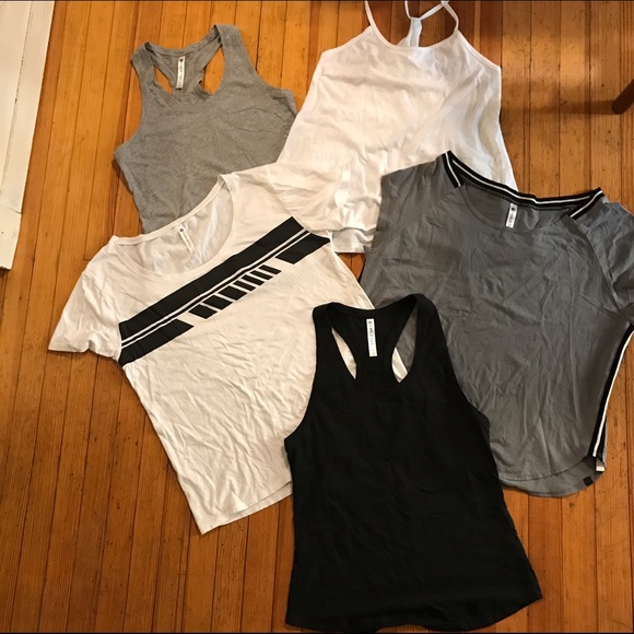 Fabletics shirts bundle