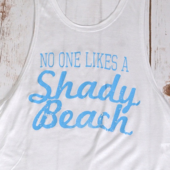 No One Likes A Shady Beach - Picture 2 of 2