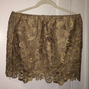 ⚜️Francesca's Lace Overlay Elastic Skirt